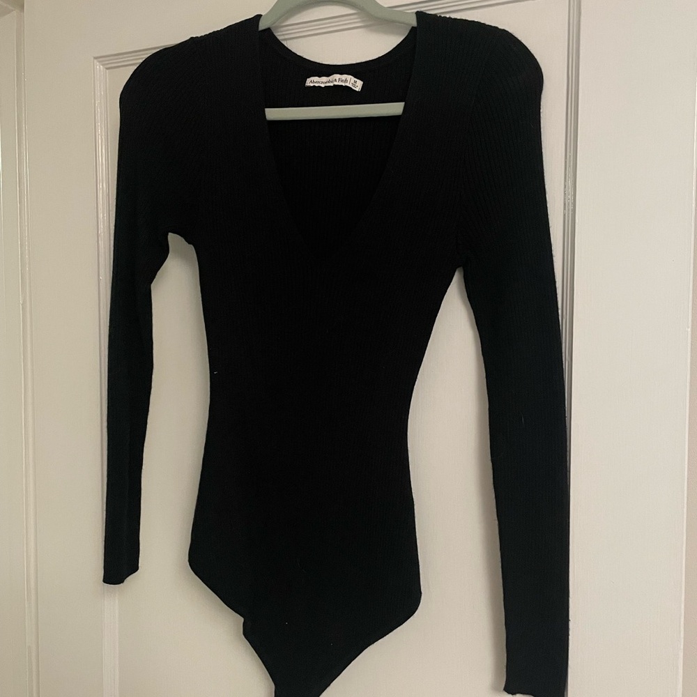 Abercrombie black ribbed body suit